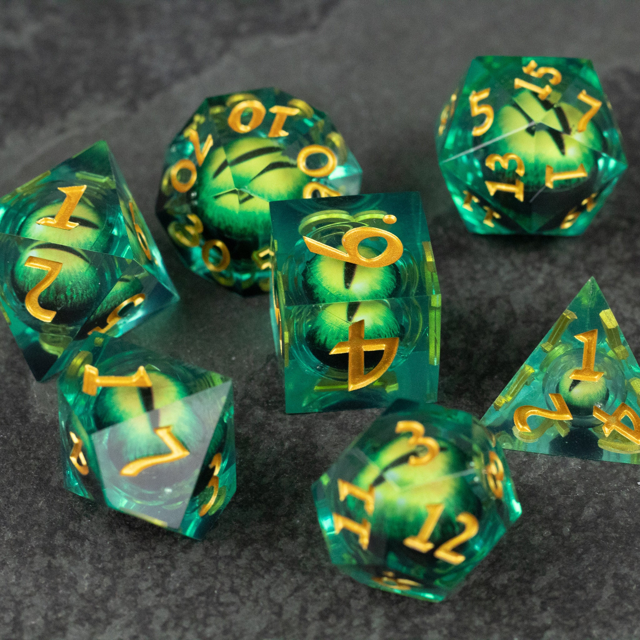 Beholder's Eye - Lifelike Green Dragon Eye Dice