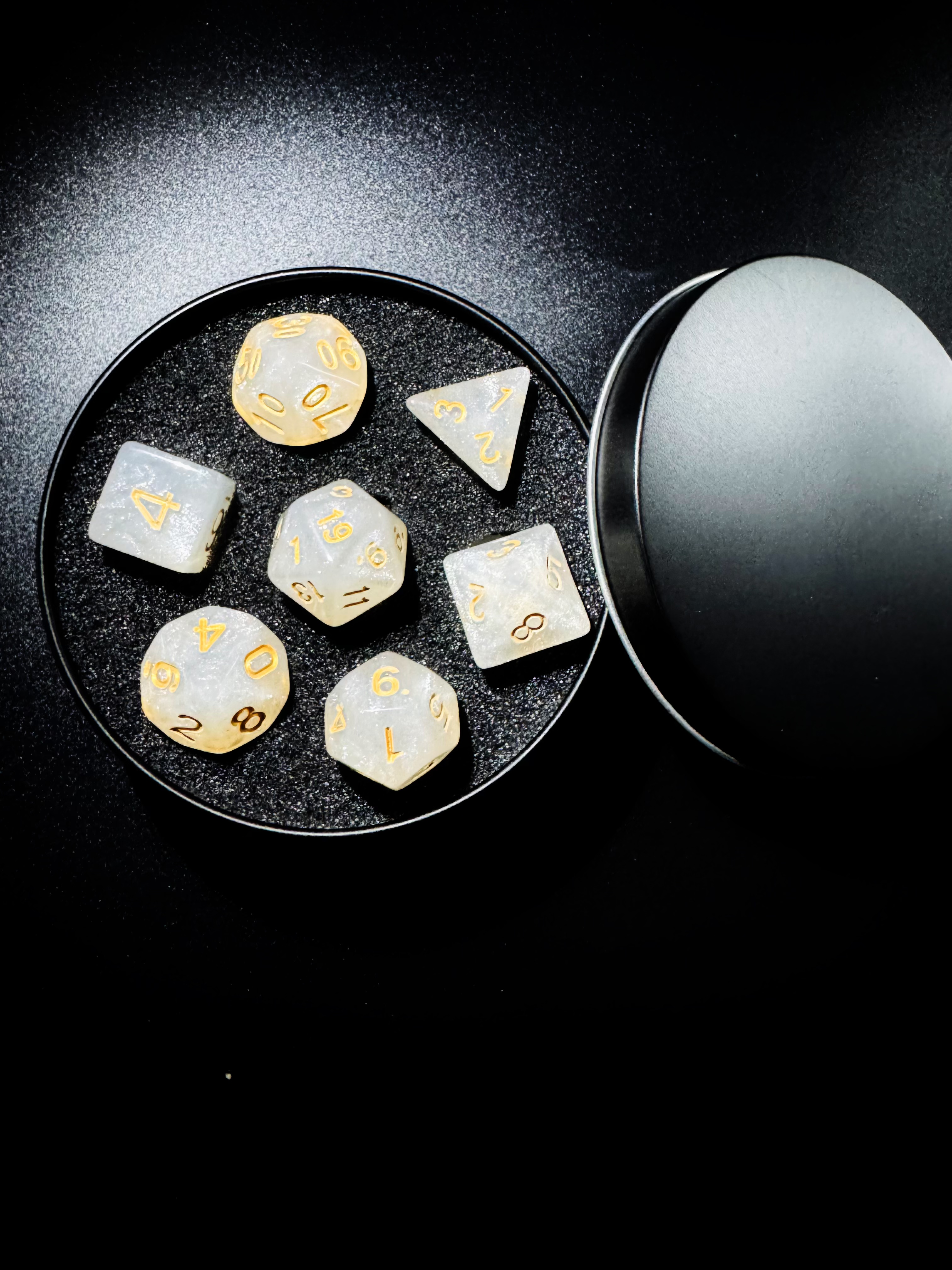 Moon Gleam Dice Set [With Dark Iron Gift Box]