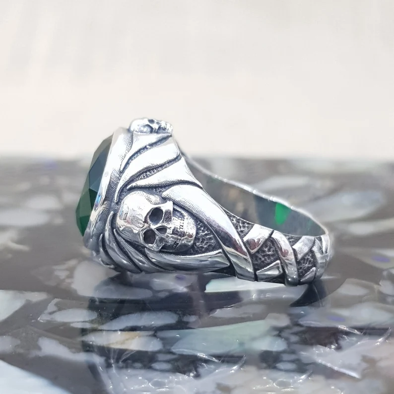 Ring Style 153-Jack Sparrow Skull Emerald Sterling Silver Ring
