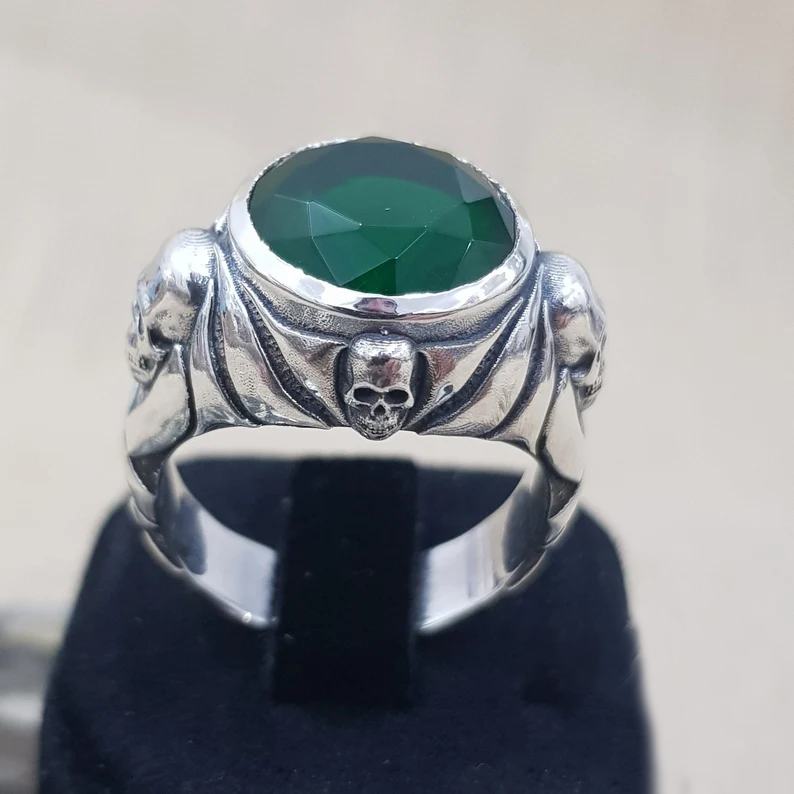 Ring Style 153-Jack Sparrow Skull Emerald Sterling Silver Ring