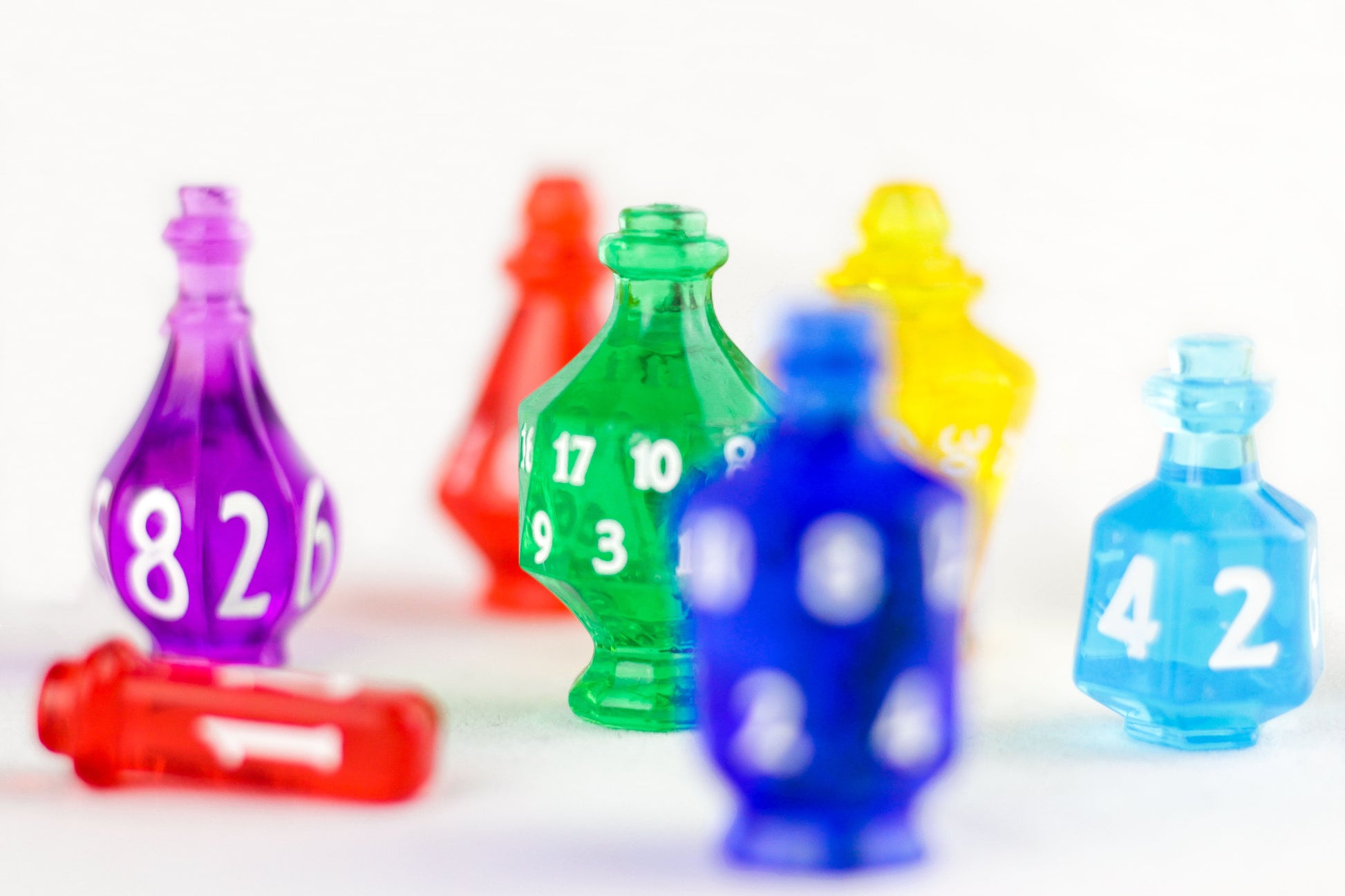 🎊King of Potions: Dungeons and Dragons Full Dice Set with box