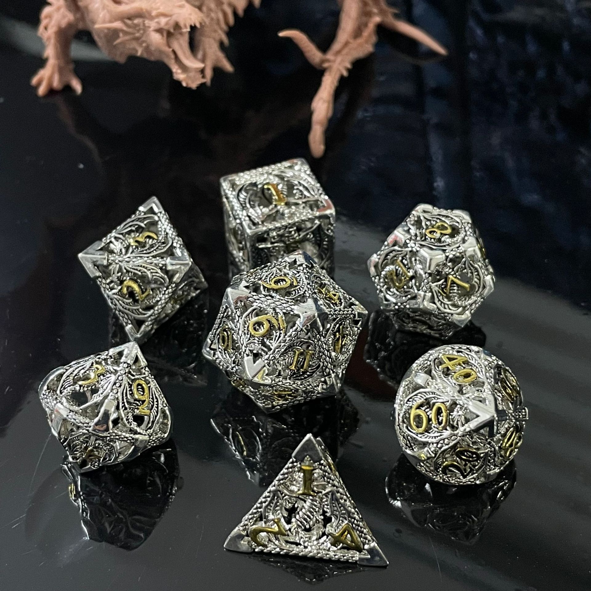 Metal Dice Style 10
