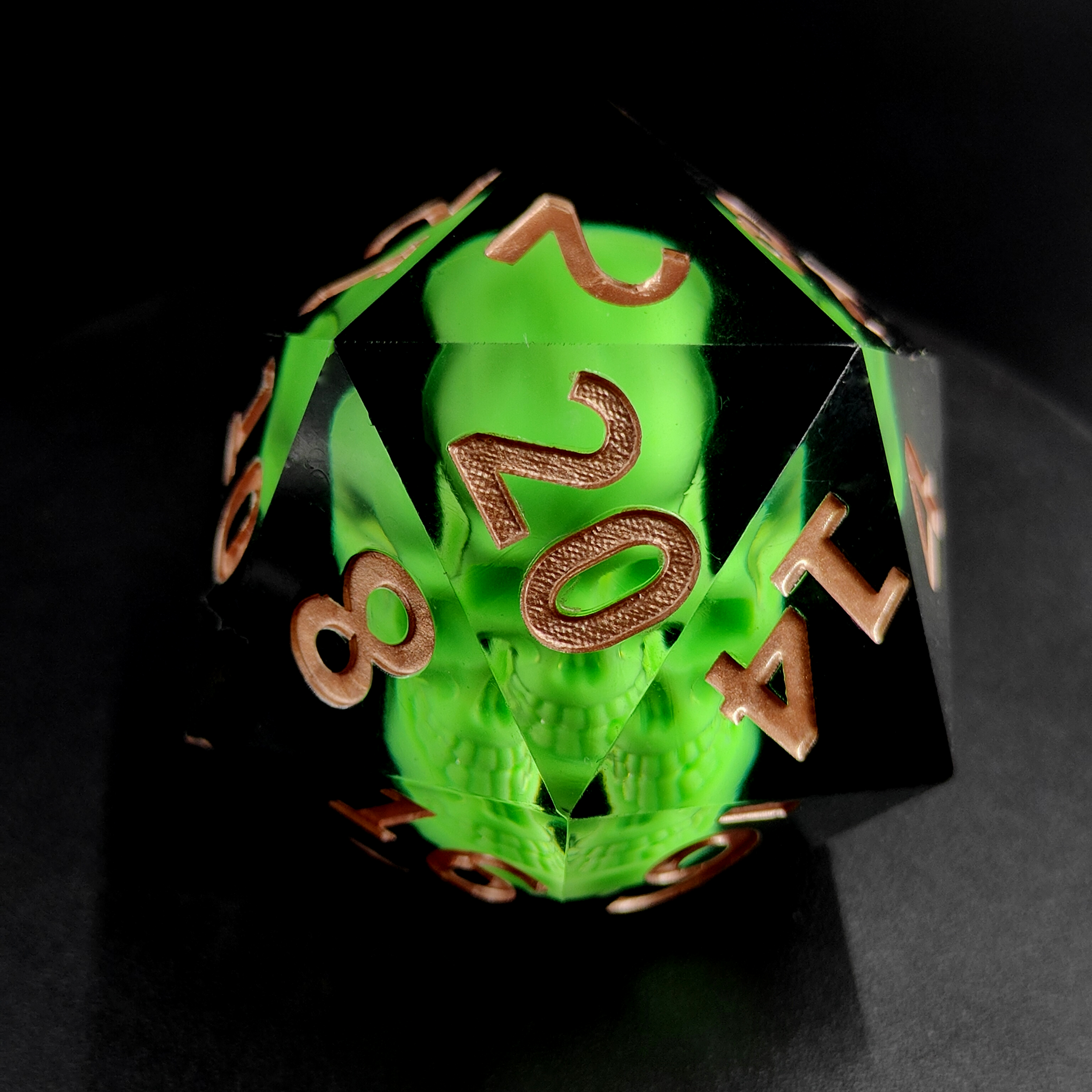 Large D20 Dice 55mm with Sharp Edges and Skull Inclusitions