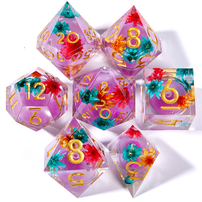 Flower Pointed Resin Dice Set