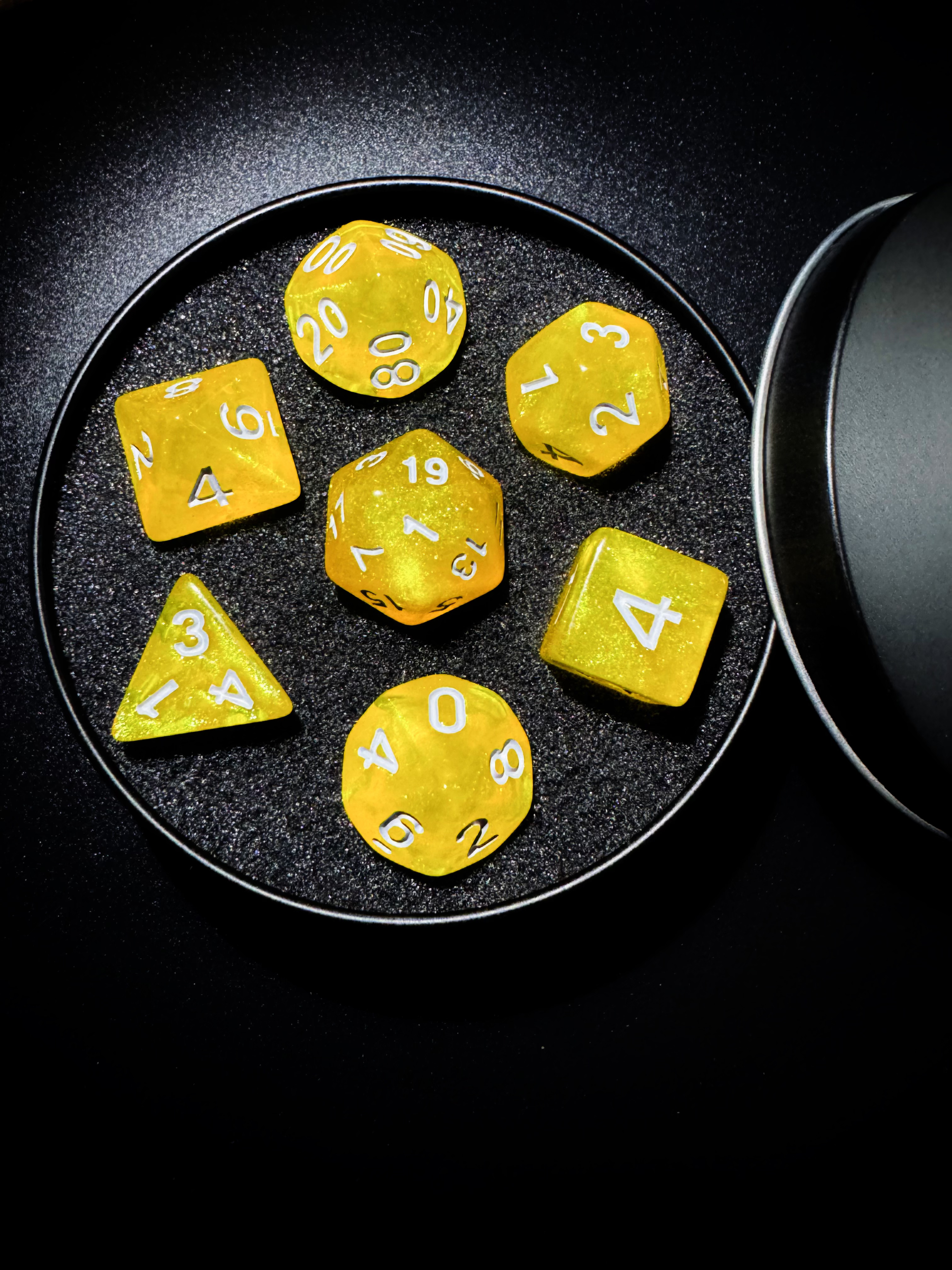 Golden Sun Dice Set [With Dark Iron Gift Box]