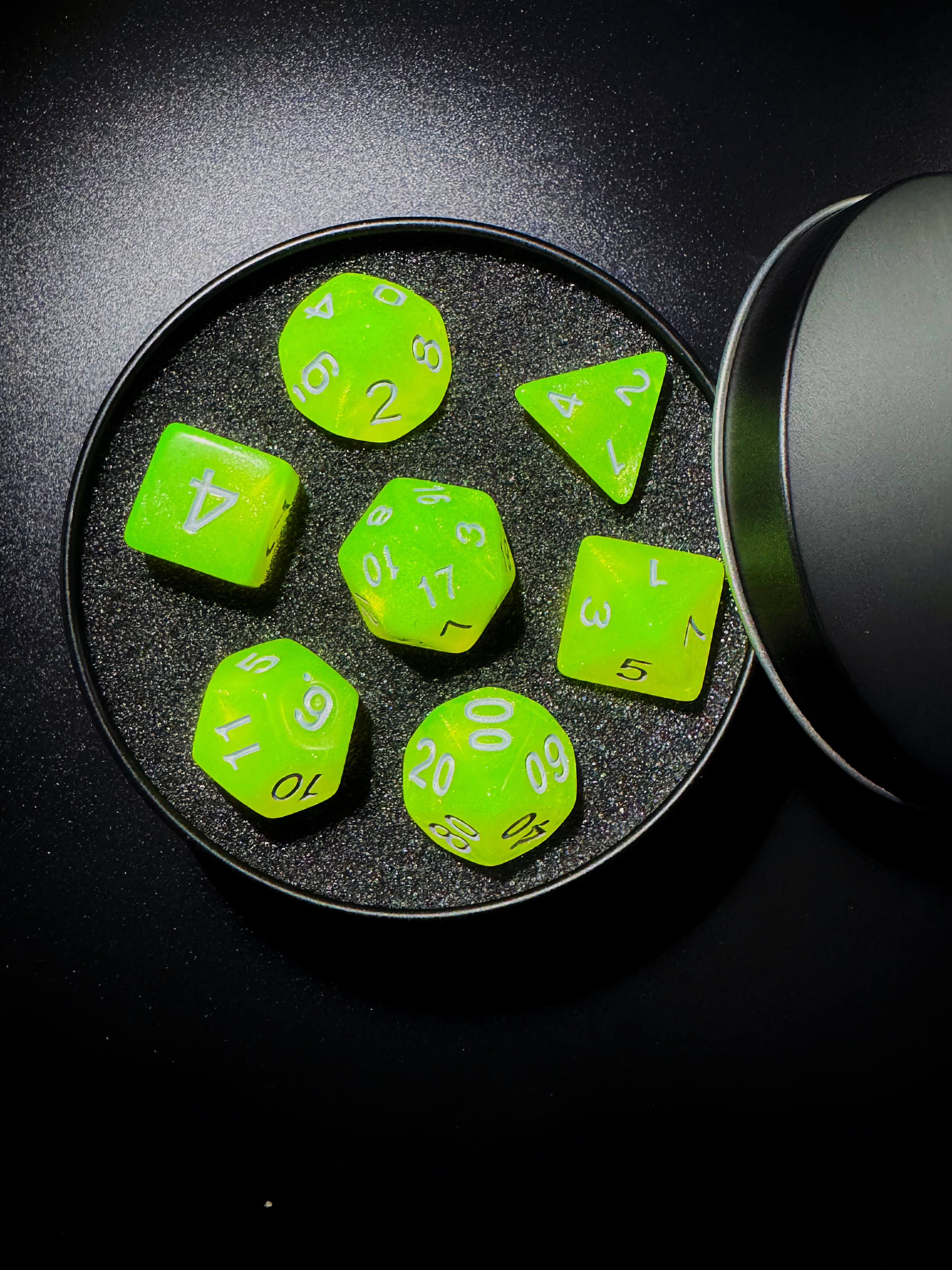 Neon Bloom Dice Set [With Dark Iron Gift Box]