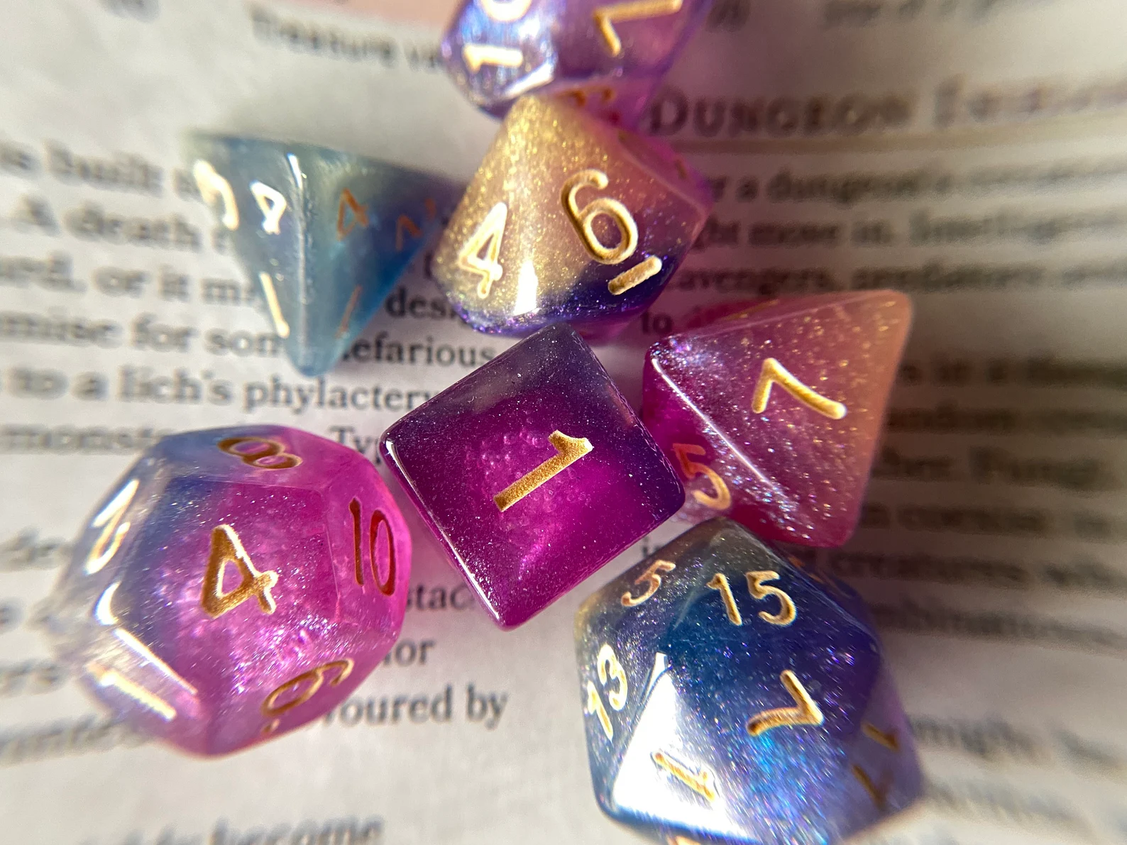 Pink Purple Shimmers Dnd Dice Set