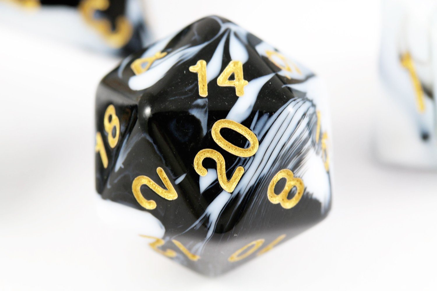 Black And White Dice Set