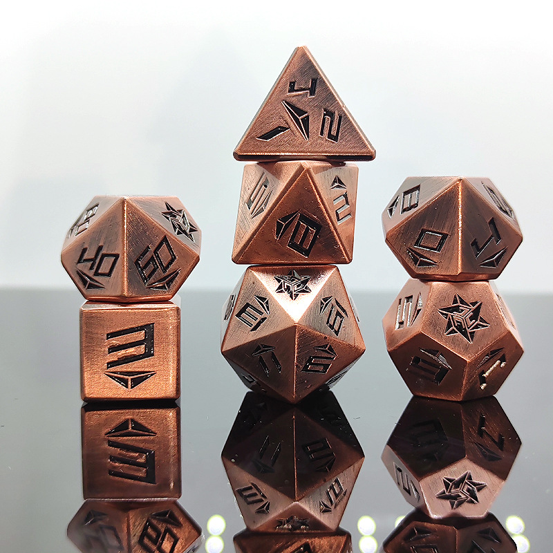 Metal crop circle polygonal dice