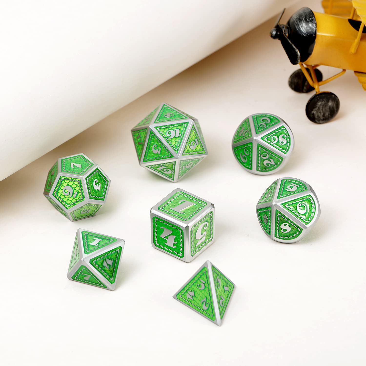 Dragon Scale 7 PCS Polyhedral Metal Dice Set(Neno Green & Green with Matt Silver Edge)