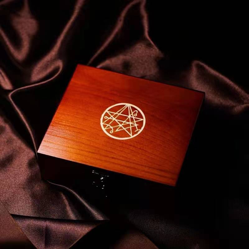 Retro Wood DnD Dice Box