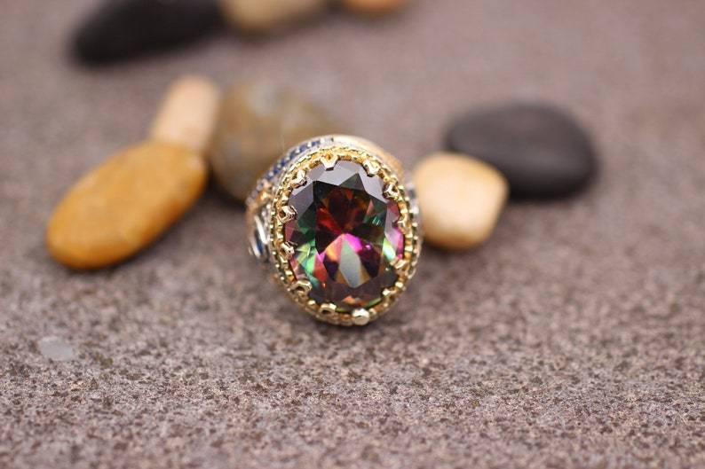 Vintage Colored Stone Ring Two-Tone Gold Plated Broadband Ring