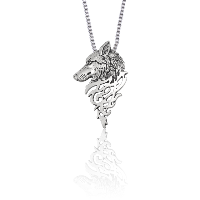 Domineering wolf head necklace
