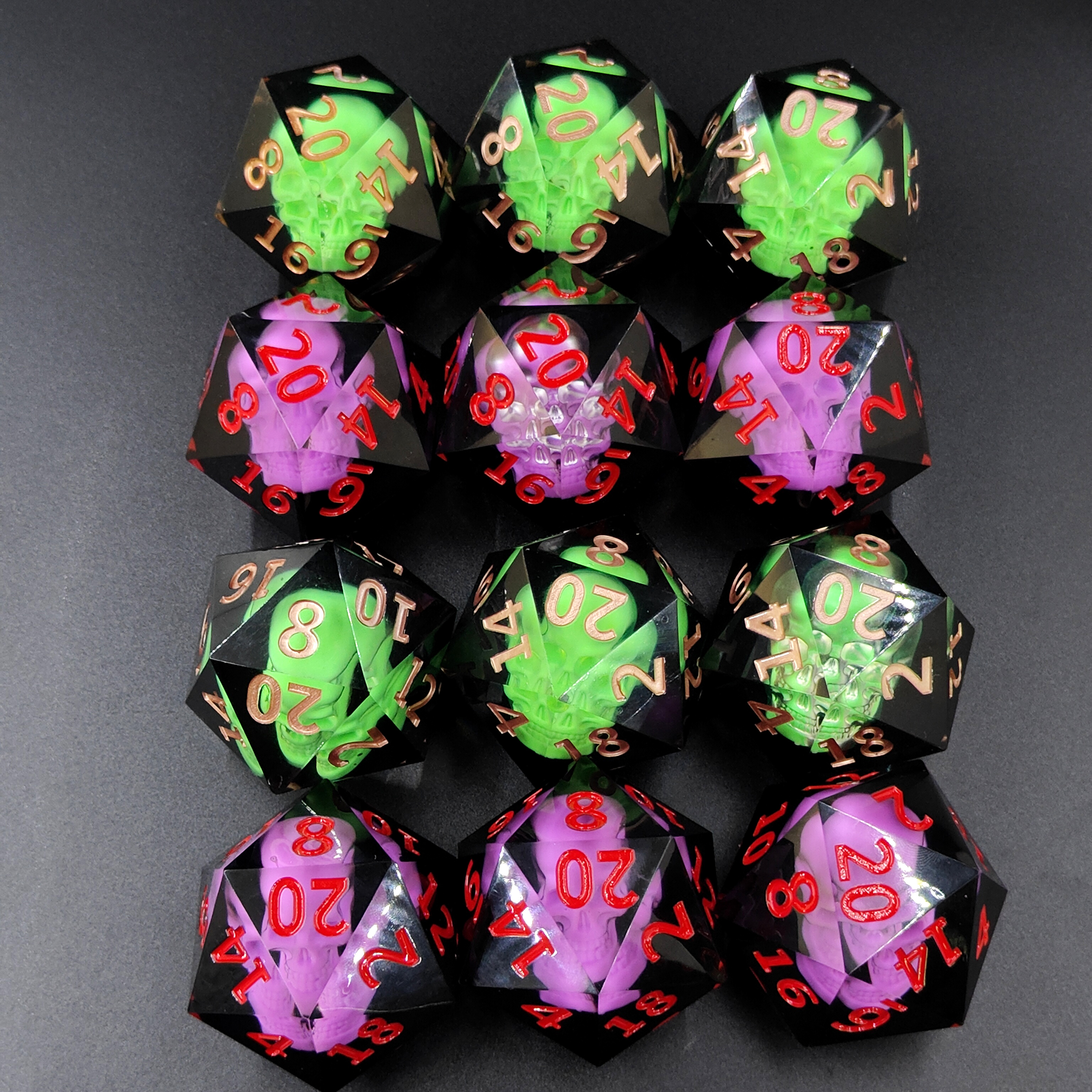 Large D20 Dice 55mm with Sharp Edges and Skull Inclusitions