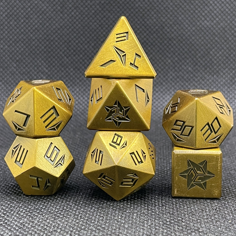 Metal crop circle polygonal dice