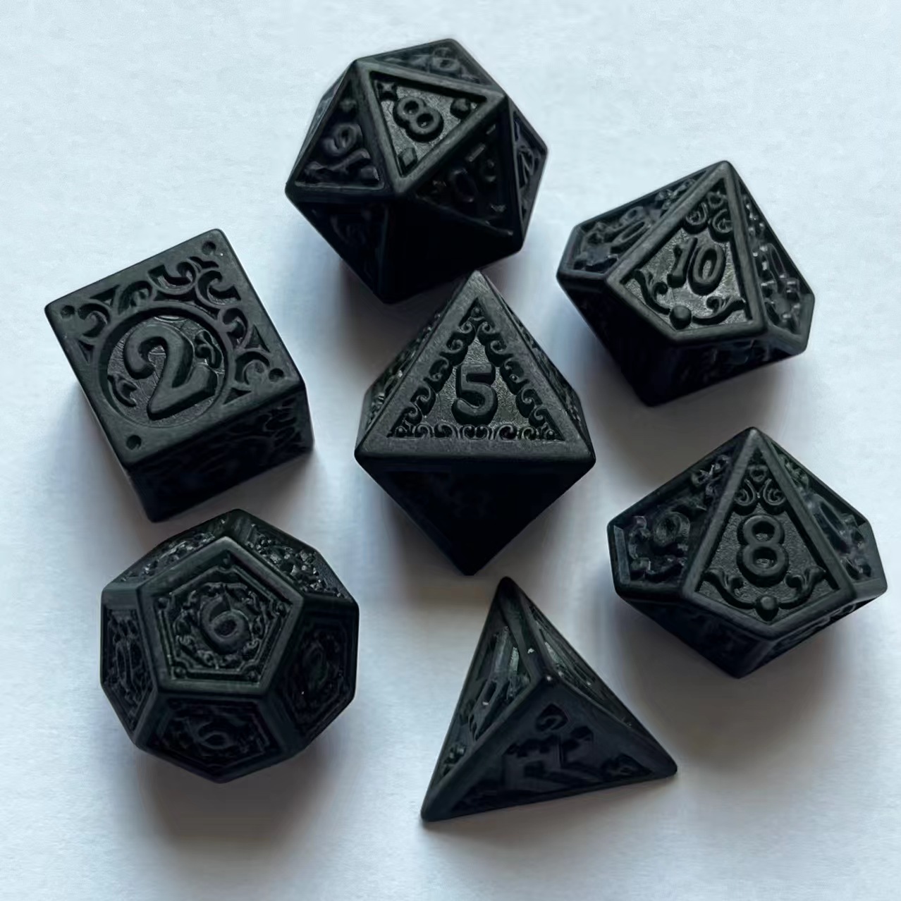 New retro hollow number pattern dice set