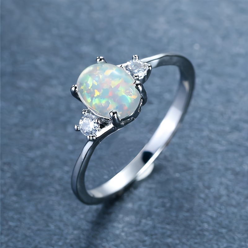White Opal Stone Engagement Ring Classic Silver Color Luxury Crystal Oval Wedding Rings For Women