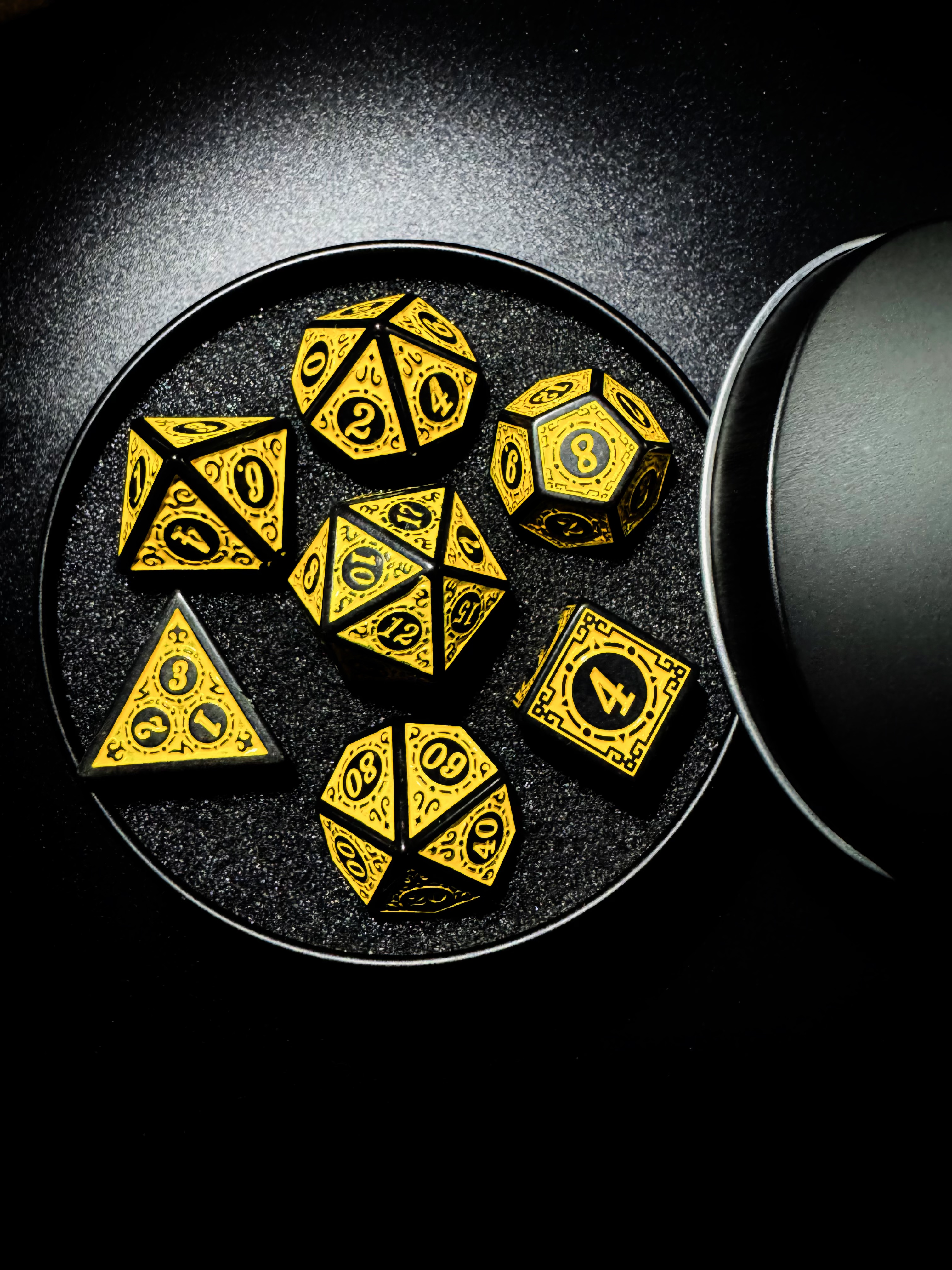 Golden Sigil Dice Set [With Dark Iron Gift Box]