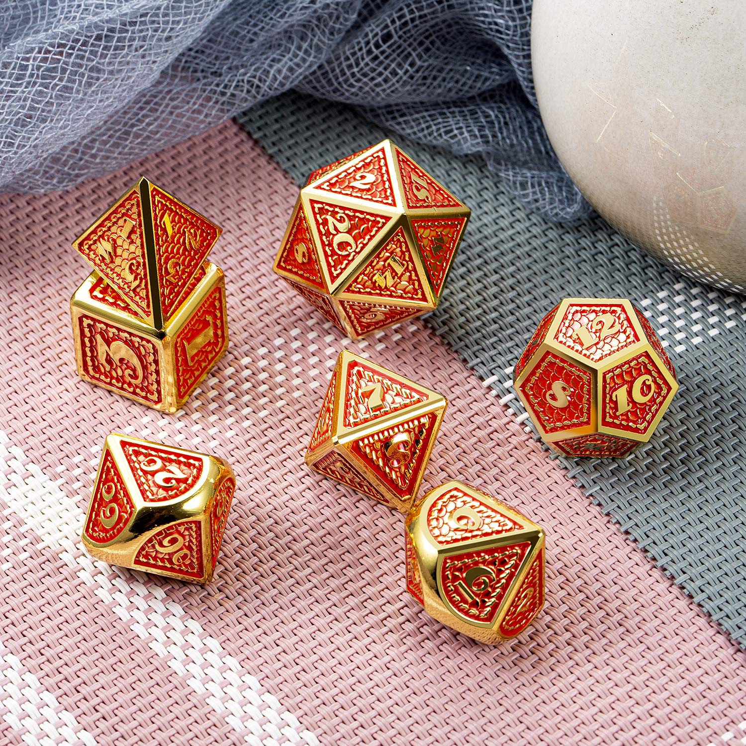 Dragon Scale 7 PCS Polyhedral Metal Dice Set(Red with Gold Edge)
