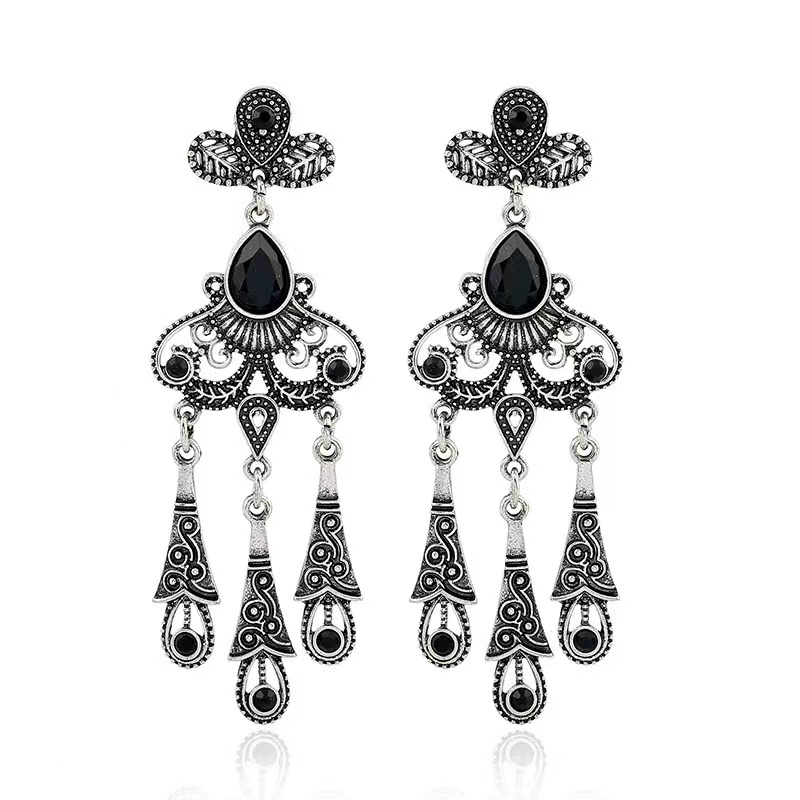 Retro Ethnic Style Hollow Leaf Gem Water Drop Tassel Stud Earrings