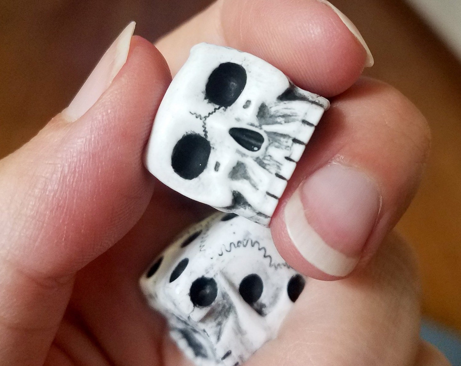 Skull Dice - 6 Sided D6 DnD Bone Unique D&D Gamer RPG