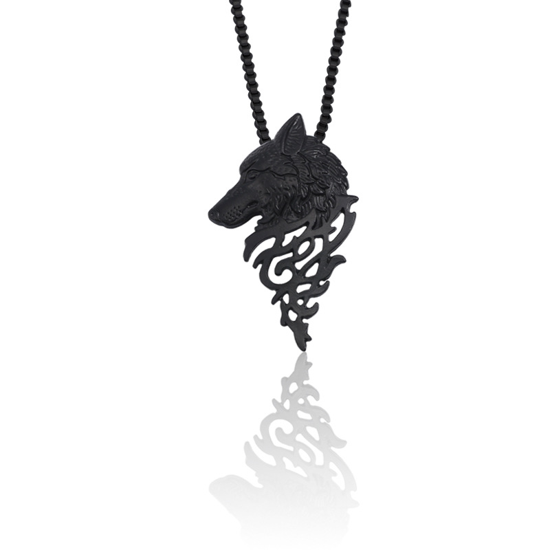 Domineering wolf head necklace