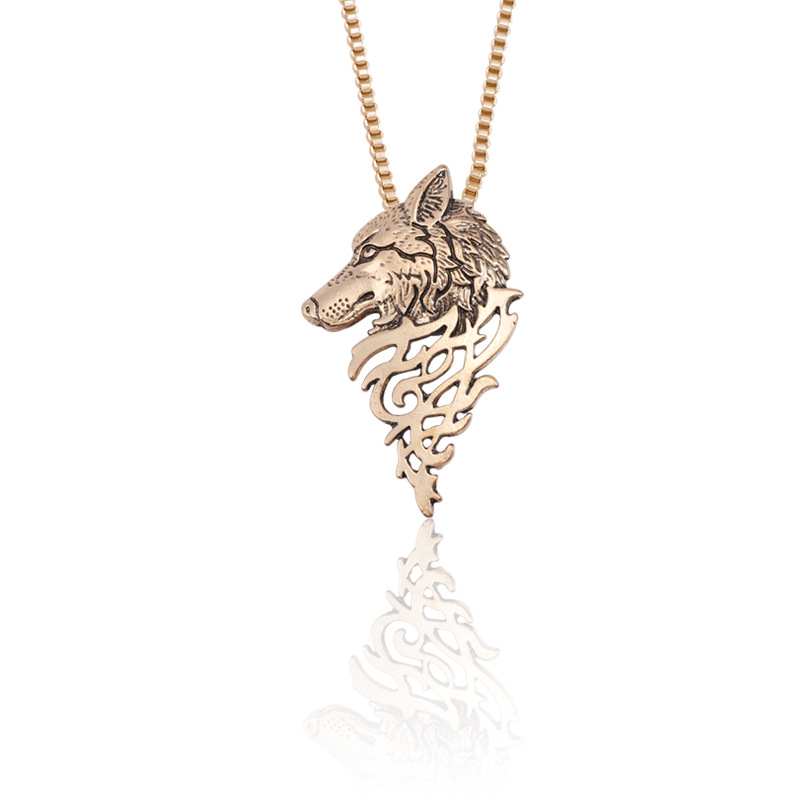 Domineering wolf head necklace