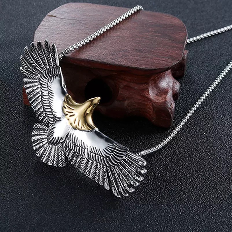 Eagle hip hop necklace