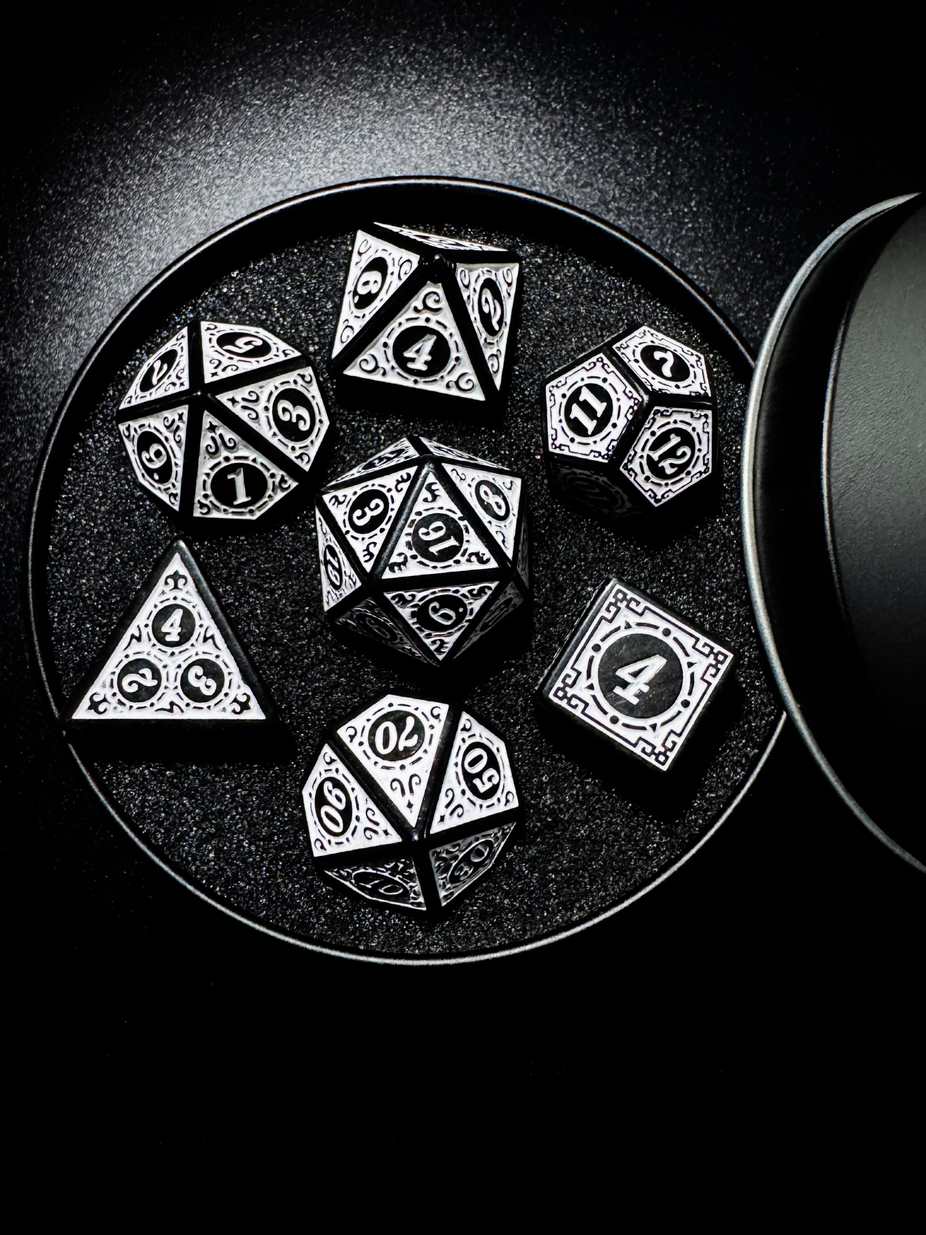 Ivory Rune Dice Set [With Dark Iron Gift Box]
