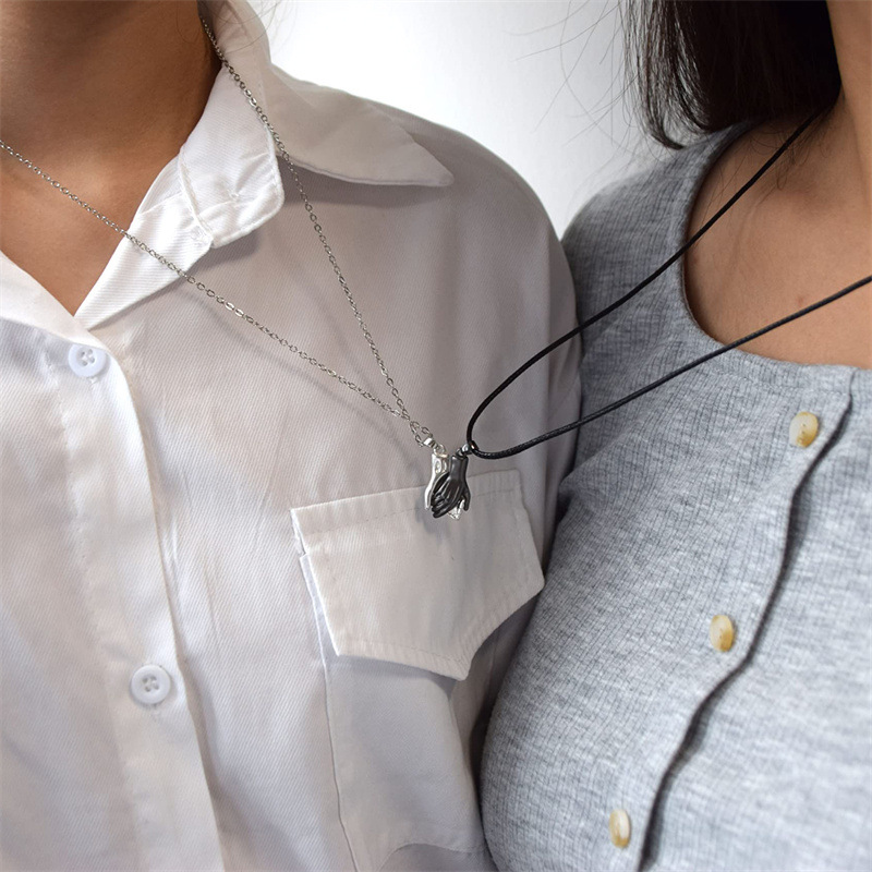 Palm magnet necklace couple necklace