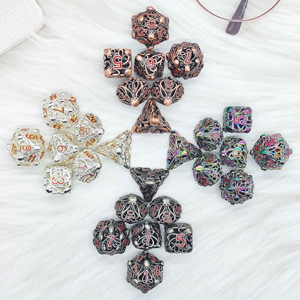 Metal hollow dice set
