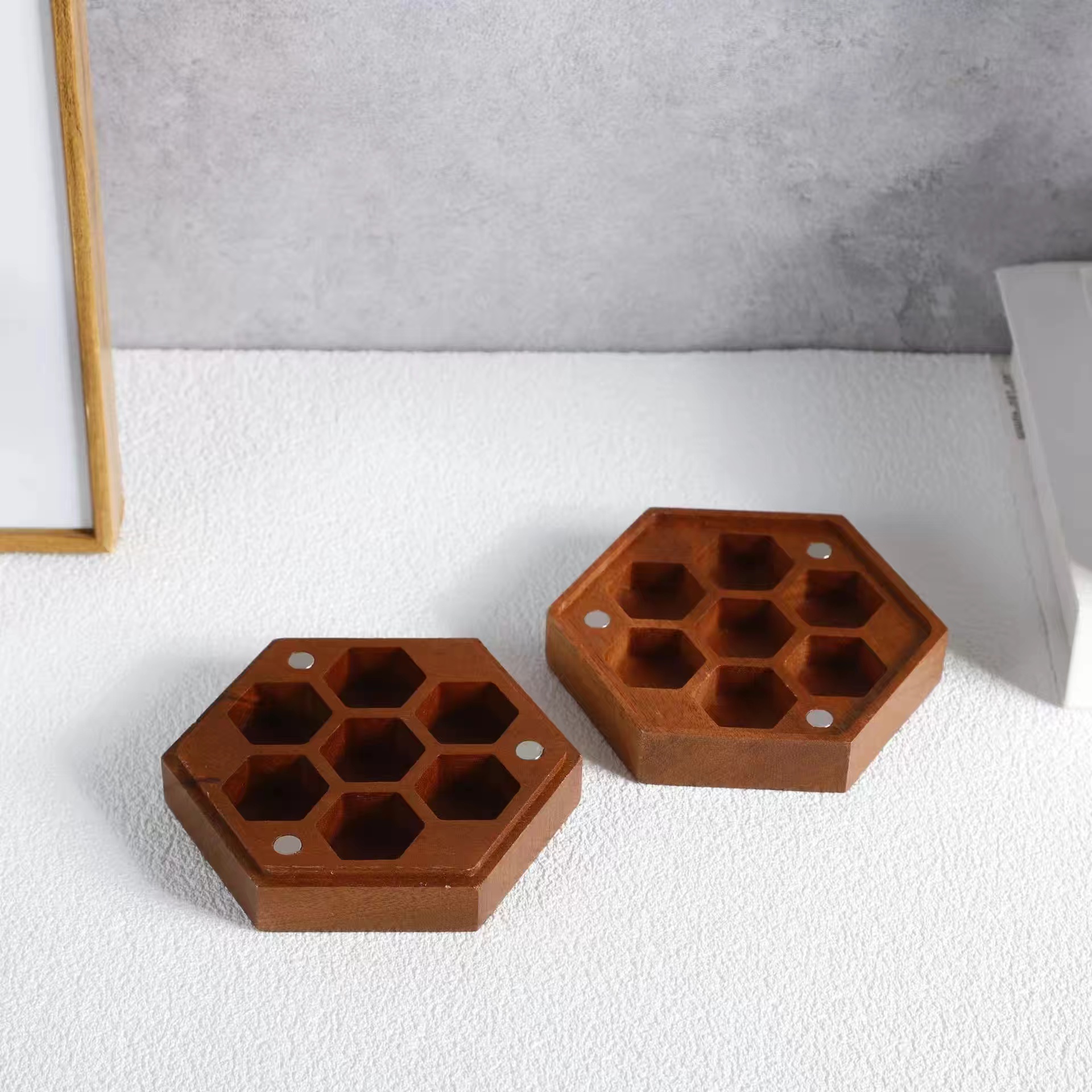 Dragon Wooden Dice Case