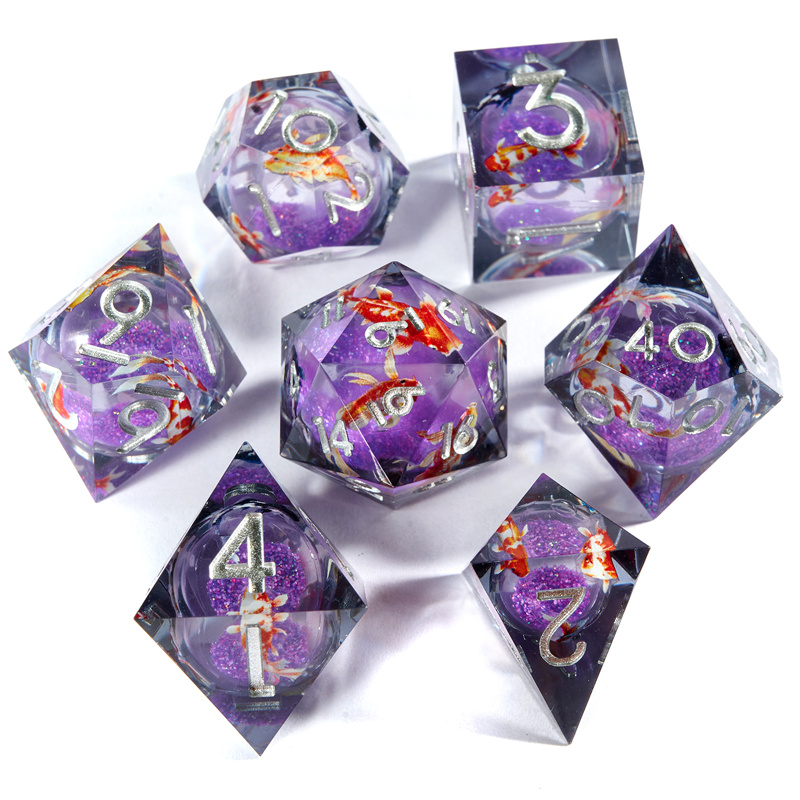 LIQUID CORE DICE SET 15