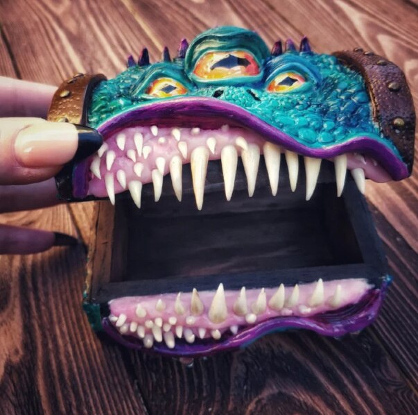 D&D MIMIC DICE CHEST