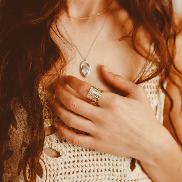 Sterling Silver Star and Moon Moonstone Spinner Ring