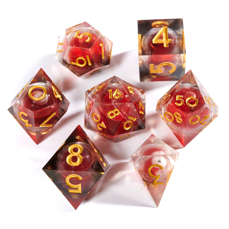 LIQUID CORE DICE SET 9