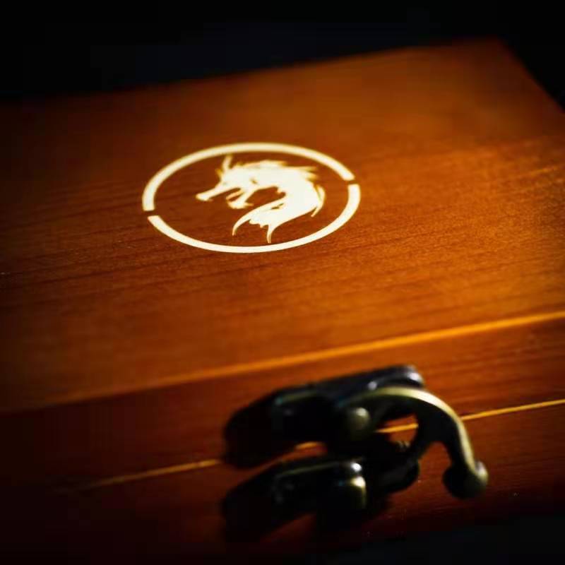 Retro Wood DnD Dice Box